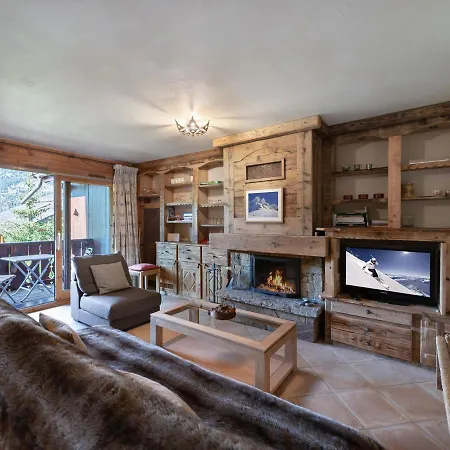 Duplex Lumineux A Meribel Avec Cheminee, Terrasse Et Acces Aux Pistes - Fr-1-566-31 Apartment