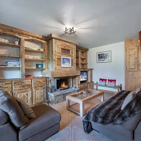 Duplex Lumineux A Meribel Avec Cheminee, Terrasse Et Acces Aux Pistes - Fr-1-566-31