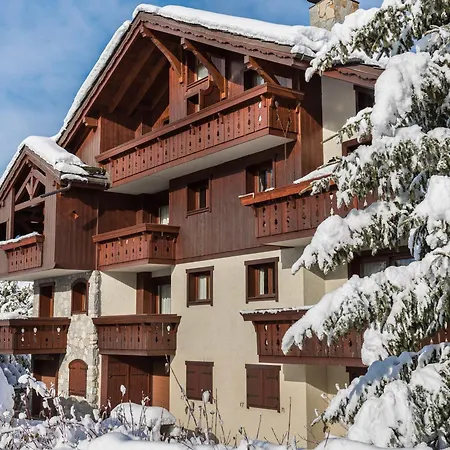 Duplex Lumineux A Meribel Avec Cheminee, Terrasse Et Acces Aux Pistes - Fr-1-566-31 * Les Allues