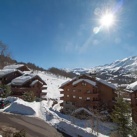 Duplex Lumineux A Meribel Avec Cheminee, Terrasse Et Acces Aux Pistes - Fr-1-566-31 Apartment